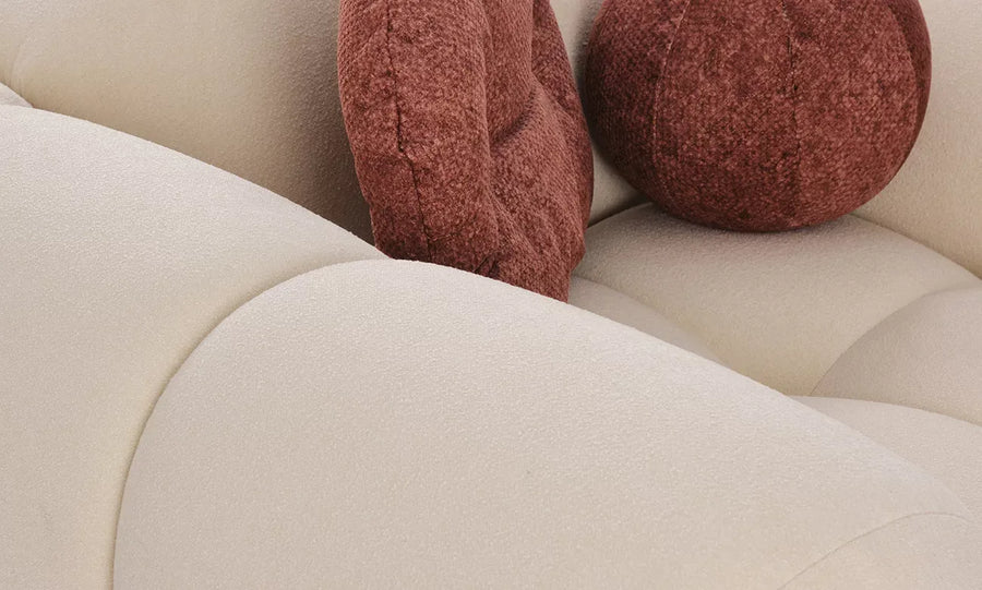 Fluffy Armchair – view 5