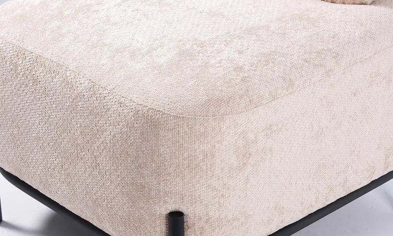 Julia Armchair – view 8